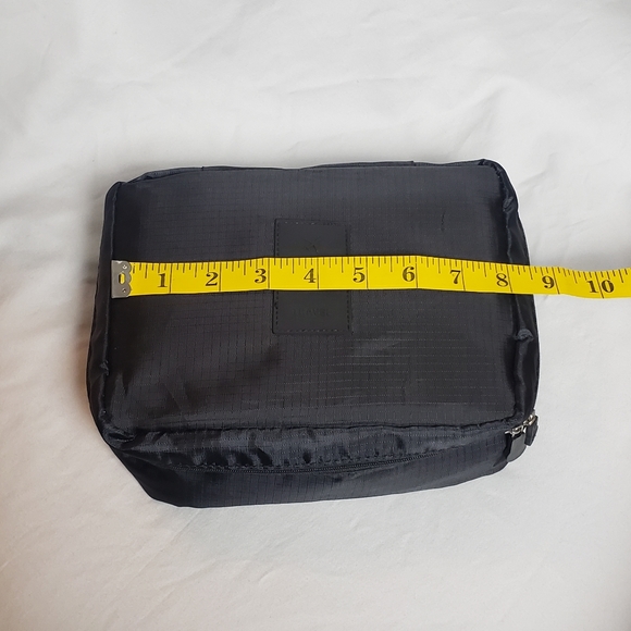 Travel Bag - Picture 9 of 9